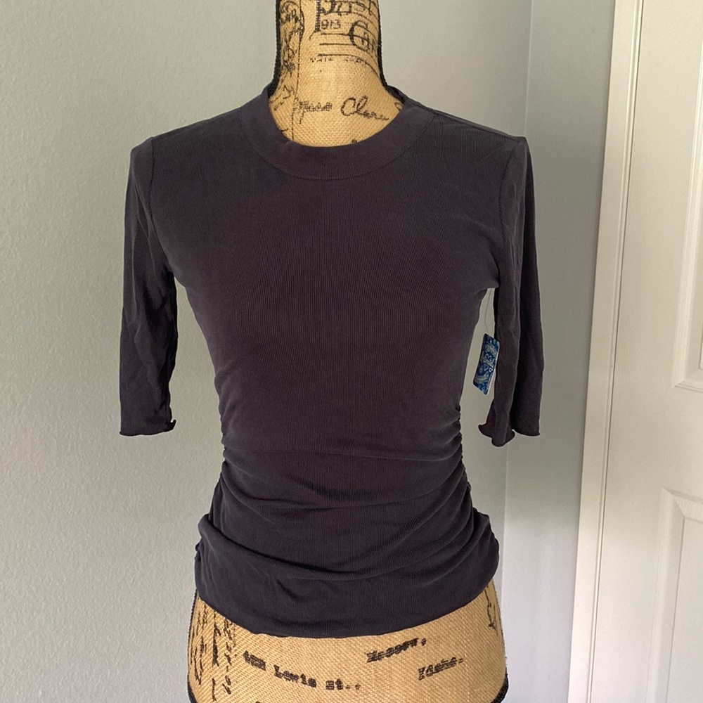 Free People grey top.  Sleeves to elbow.  Size S-P.  NWT